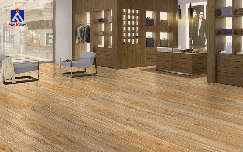 Gạch lát nền giả gỗ không chỉ tạo nên một không gian ấm cúng mà còn tốt cho người mệnh Mộc